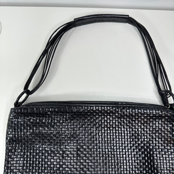Laura Ashley Black Woven Shoulder Bag With Leather Trim & Zipper Closure - Picture 7 of 10